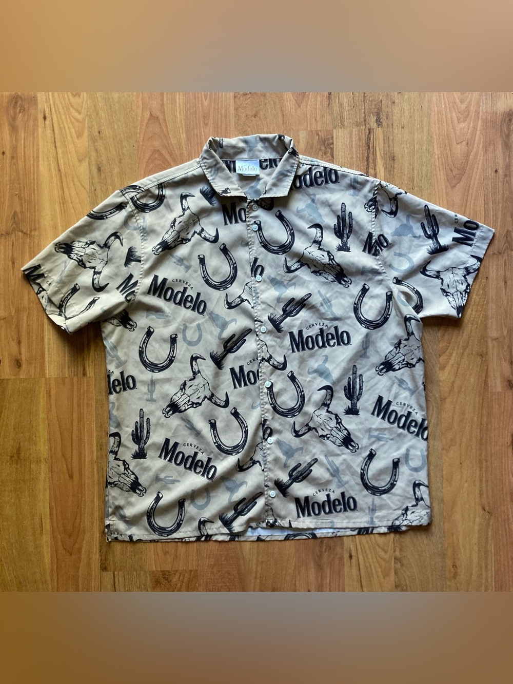 Cerveza Modelo Button Western Ripple Junction Mens XL Short Sleeve Beige Shirt
